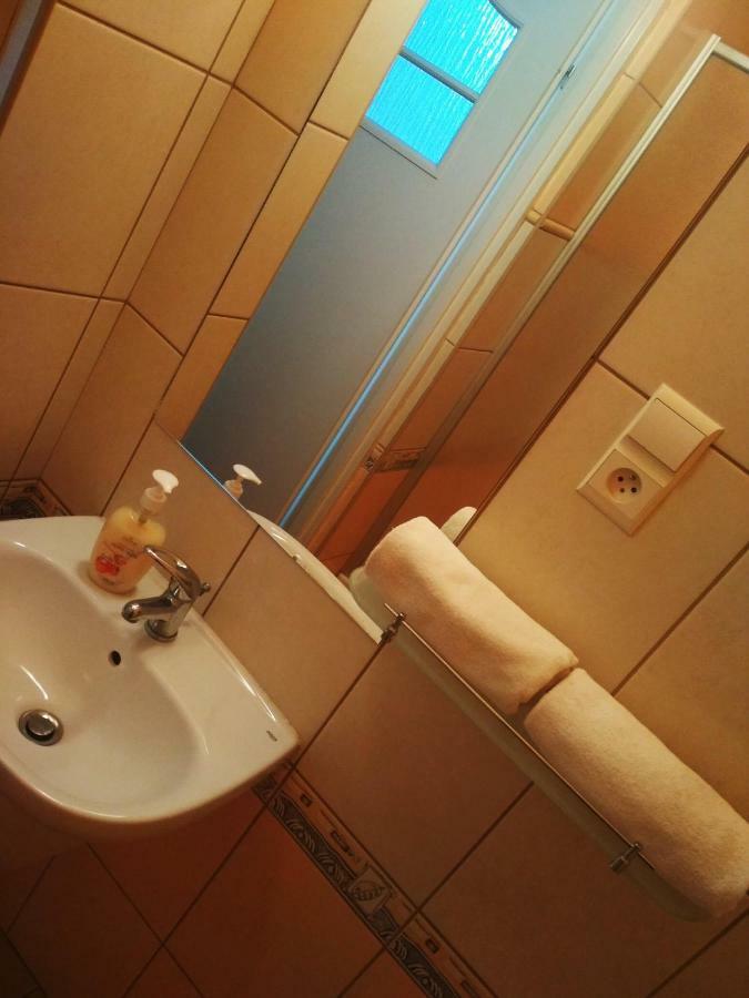 Sawik Dziekanowice Motell Lednogora Exteriör bild